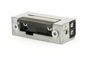 R6 – elektrozaczep z pamięcią który usprawni Twój system dostępu